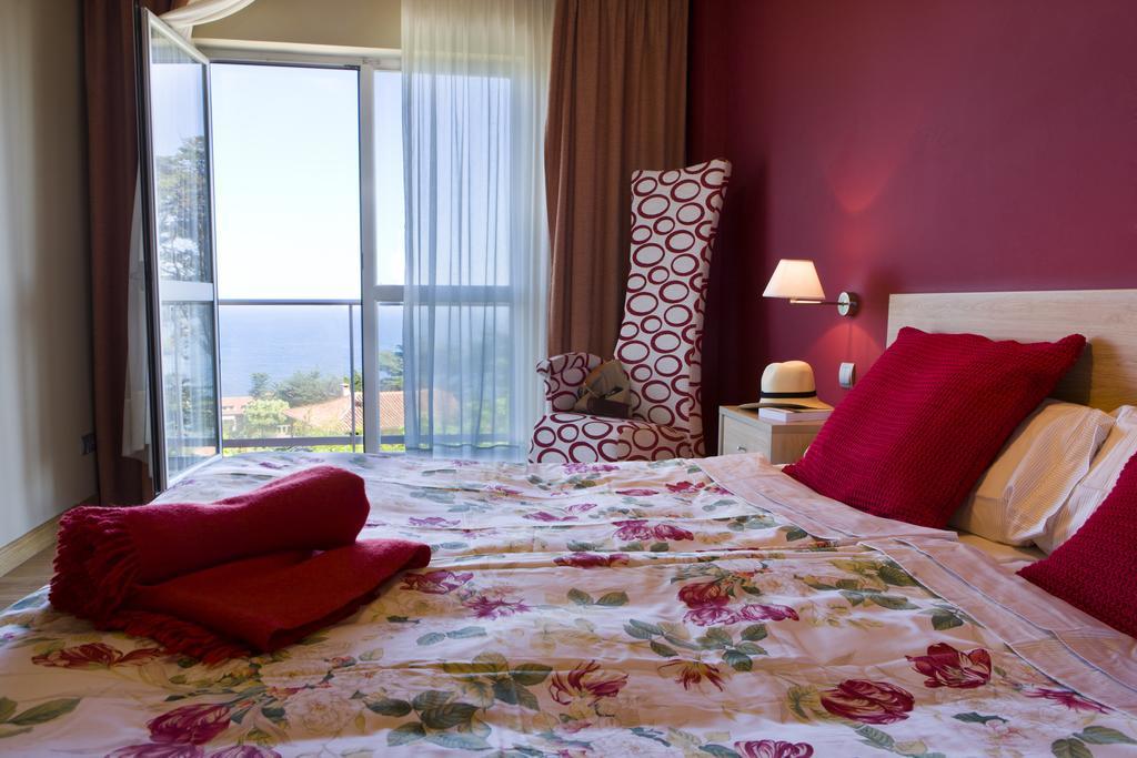 Apartamentos Mar Комилас Екстериор снимка