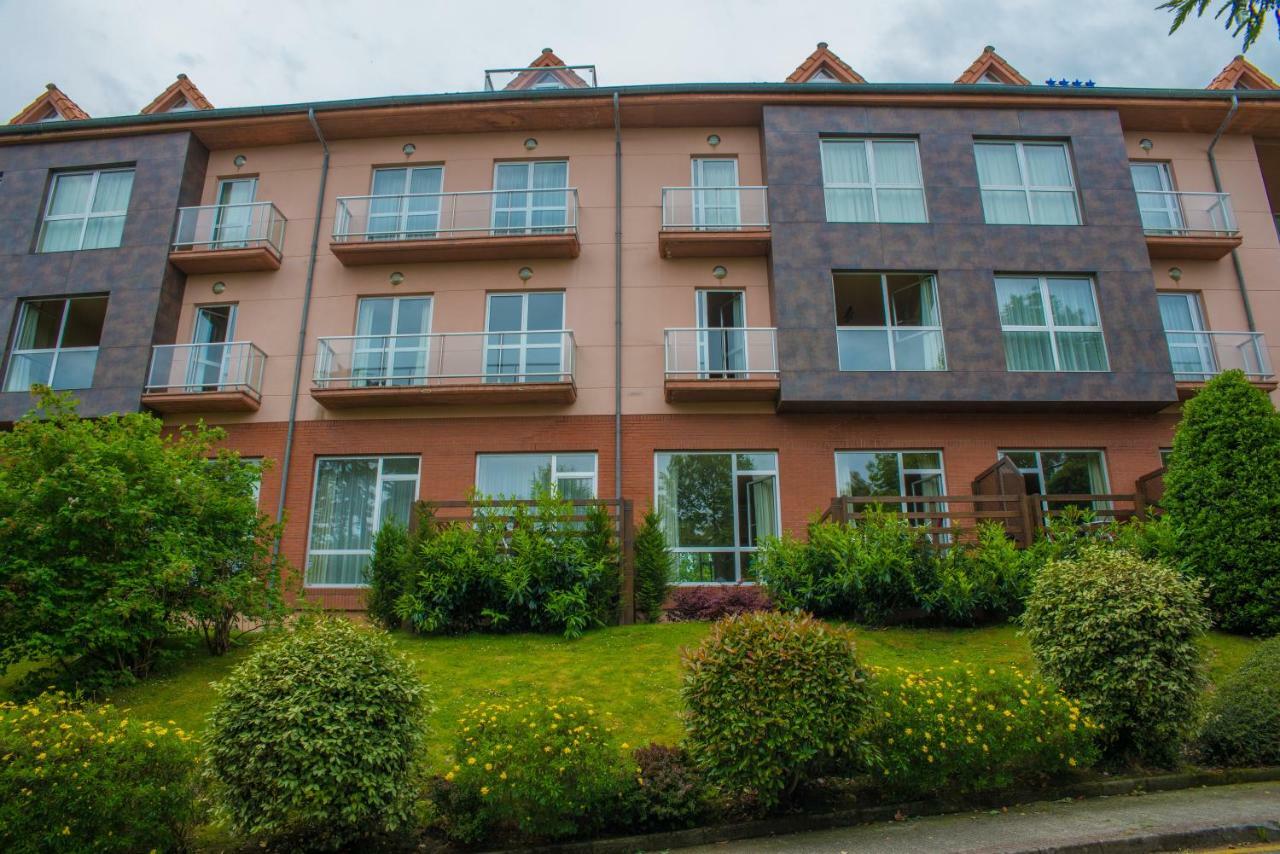 Apartamentos Mar Комилас Екстериор снимка