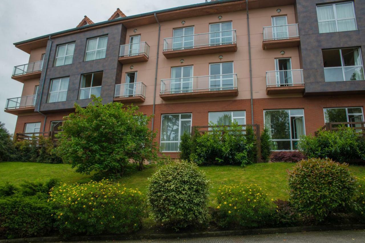 Apartamentos Mar Комилас Екстериор снимка