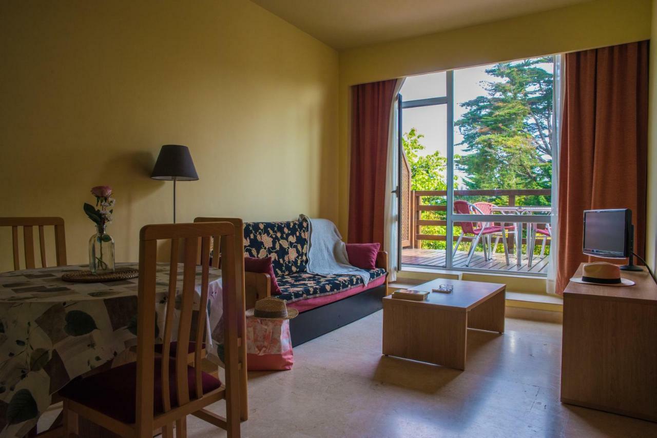 Apartamentos Mar Комилас Екстериор снимка